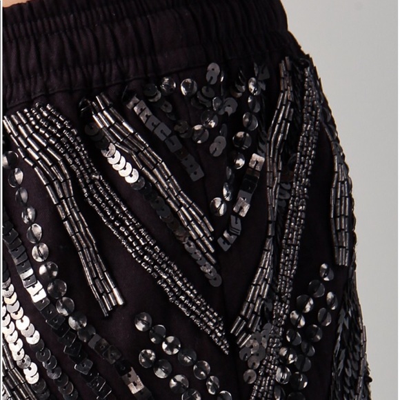 RORY BECA SEQUIN & BEADED SHORTS SIZE SMALL - Picture 7 of 8